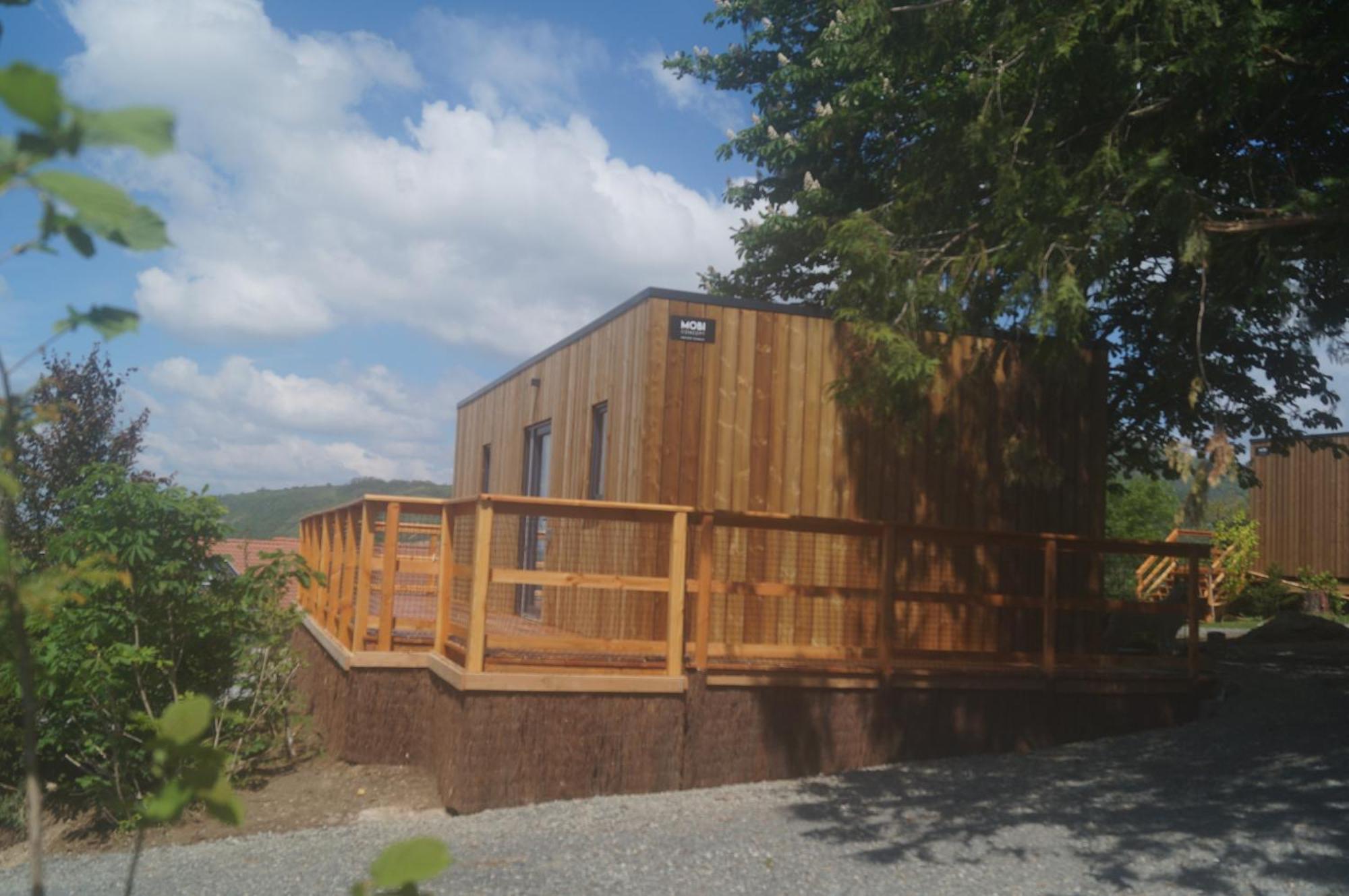 Lodges Arverne Vic-le-Comte Exterior photo